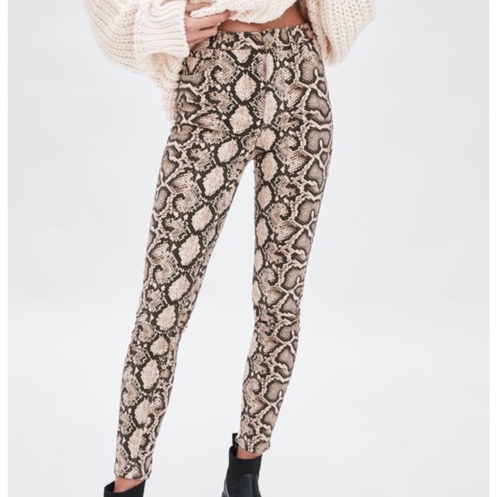 ZARA Snake Skin Skinny Pant
